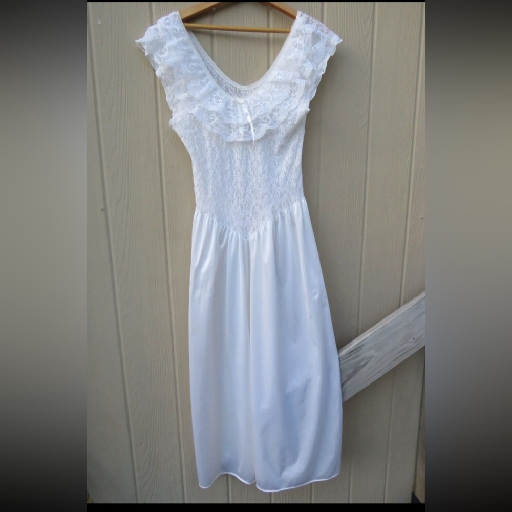 Vintage White Nightgown Lace Bow Lolita Dress Lingerie Large
